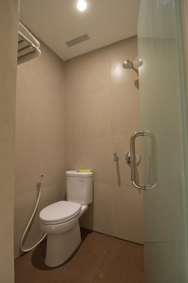 Vinotel Чиребон Экстерьер фото
